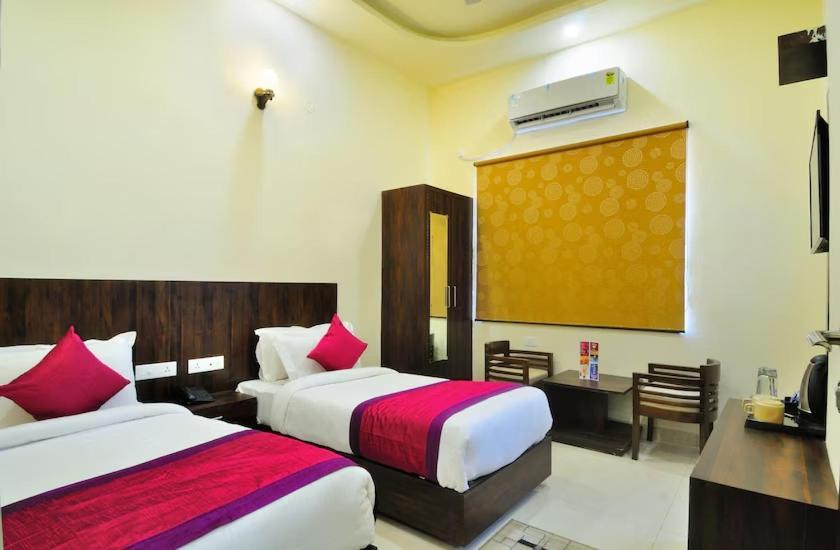 The Leisure Cave Premier Rishikesh