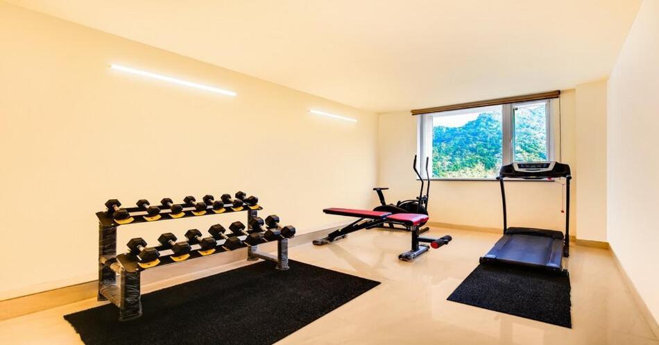 The Leisure Cave Premier Hotel 4*