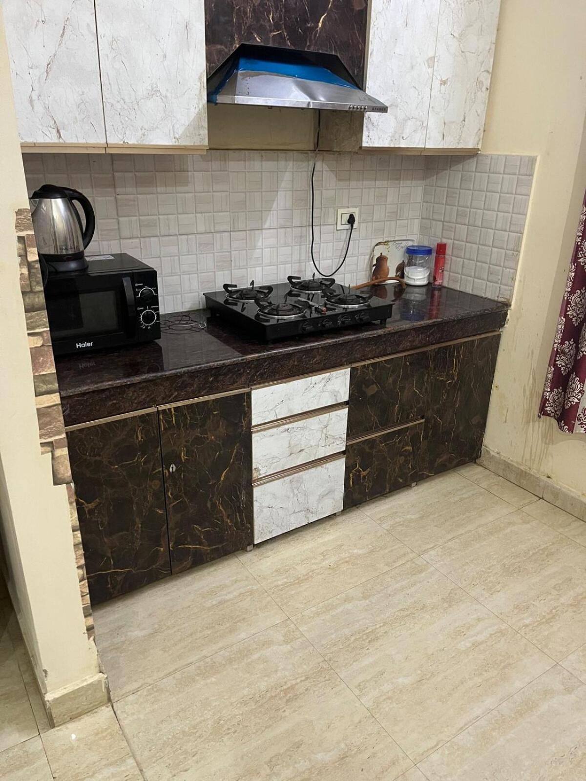 Apartment The Platinum Palisade 1Bhk 2Double Beds Modern Gateway In Tapovan