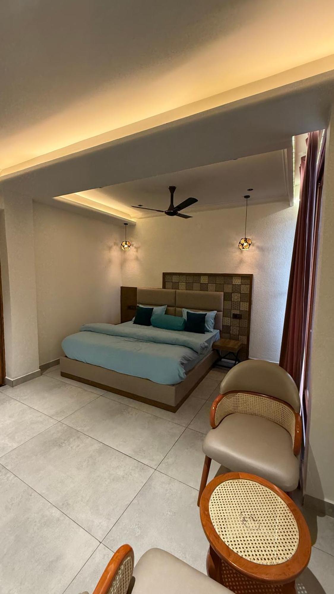 Hotel Yes By The Ganges Rishikesh