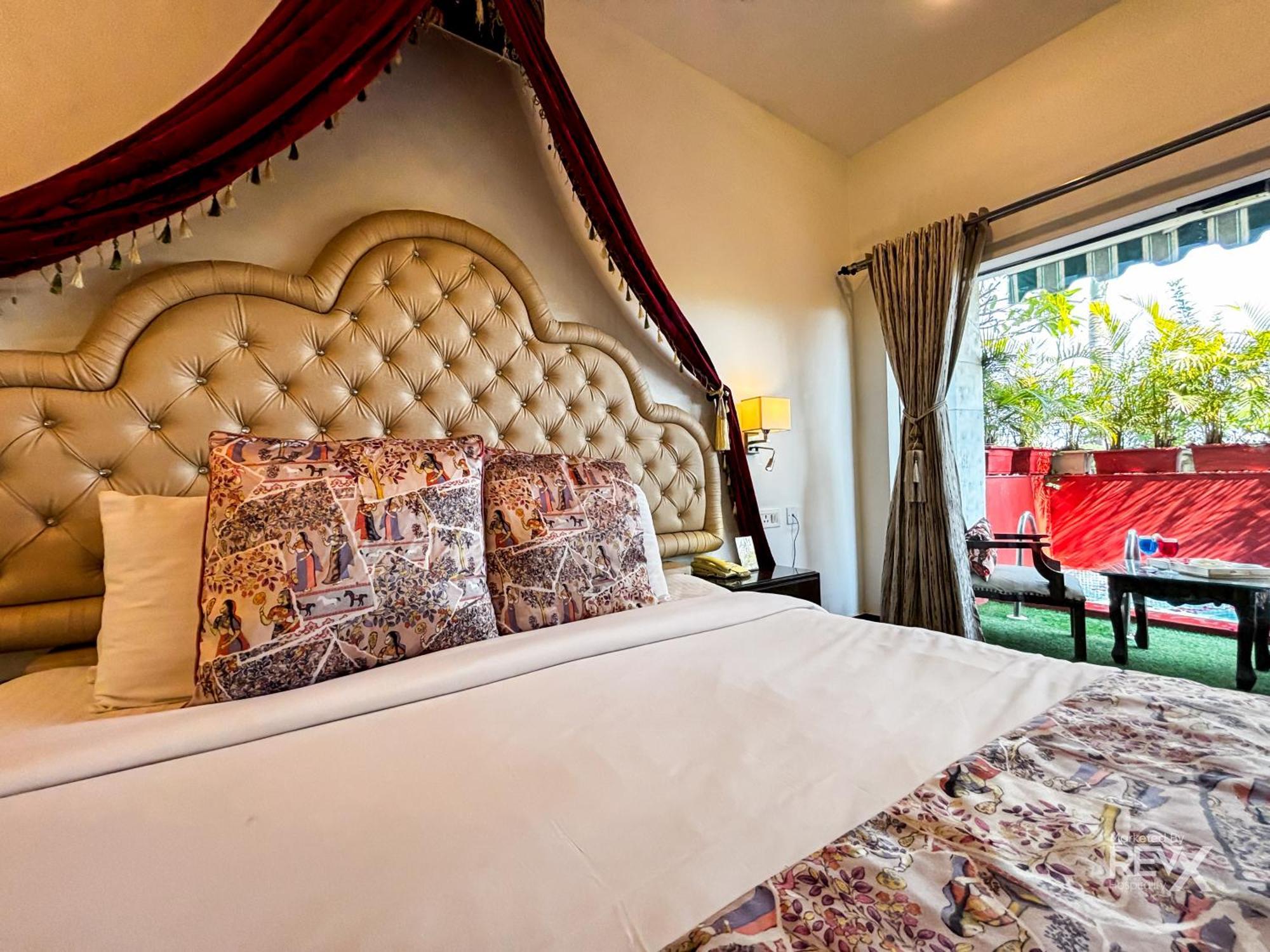 Resort The Neeraj River Forest Ayurvedic Wellness Center