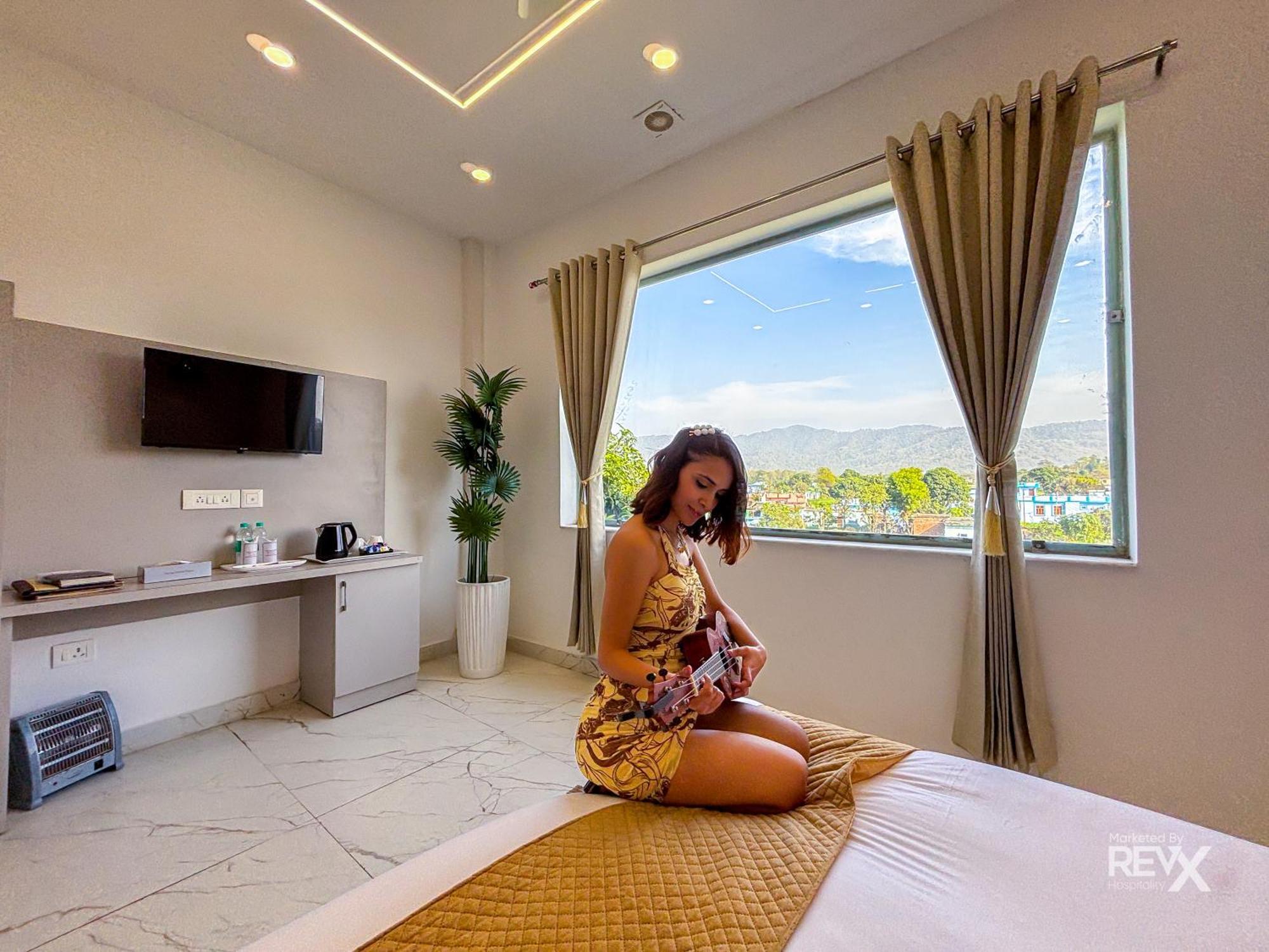 Resort The Neeraj River Forest Ayurvedic Wellness Center