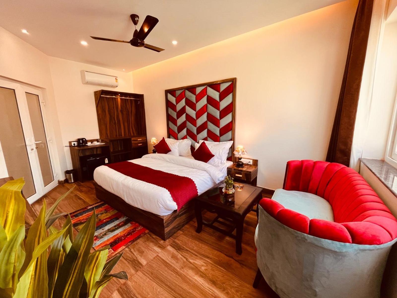 Hotel Ganges Blossom, A Four Star Luxury & Resort, Road, Haridwar Rishikesh