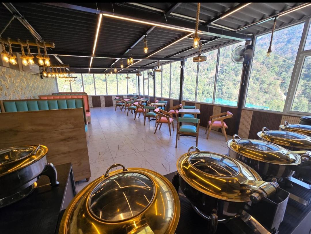 Nature On The Rocks Glamping Hotel Rishikesh