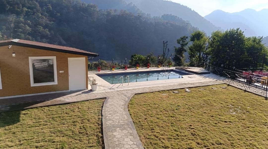 Nature On The Rocks Glamping 4*