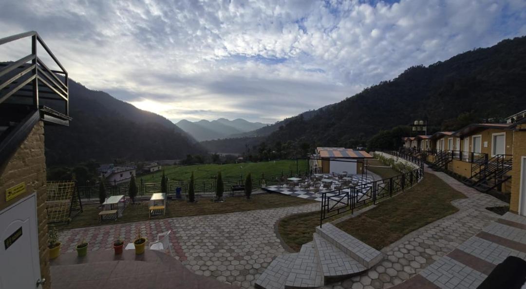 Nature On The Rocks Glamping 4* Rishikesh