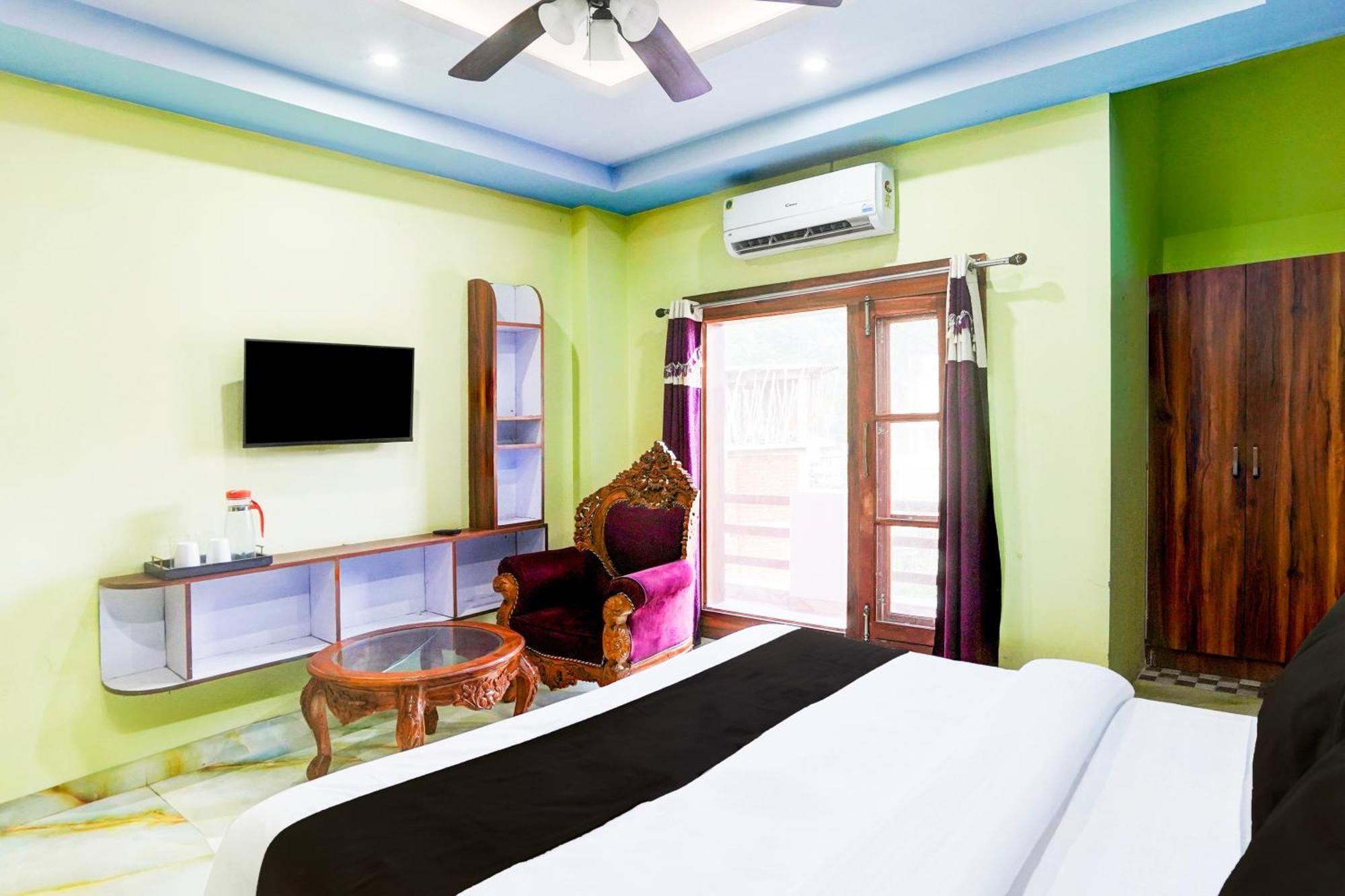 Super O Balaknath Temple Road Tapovan Hotel 3*