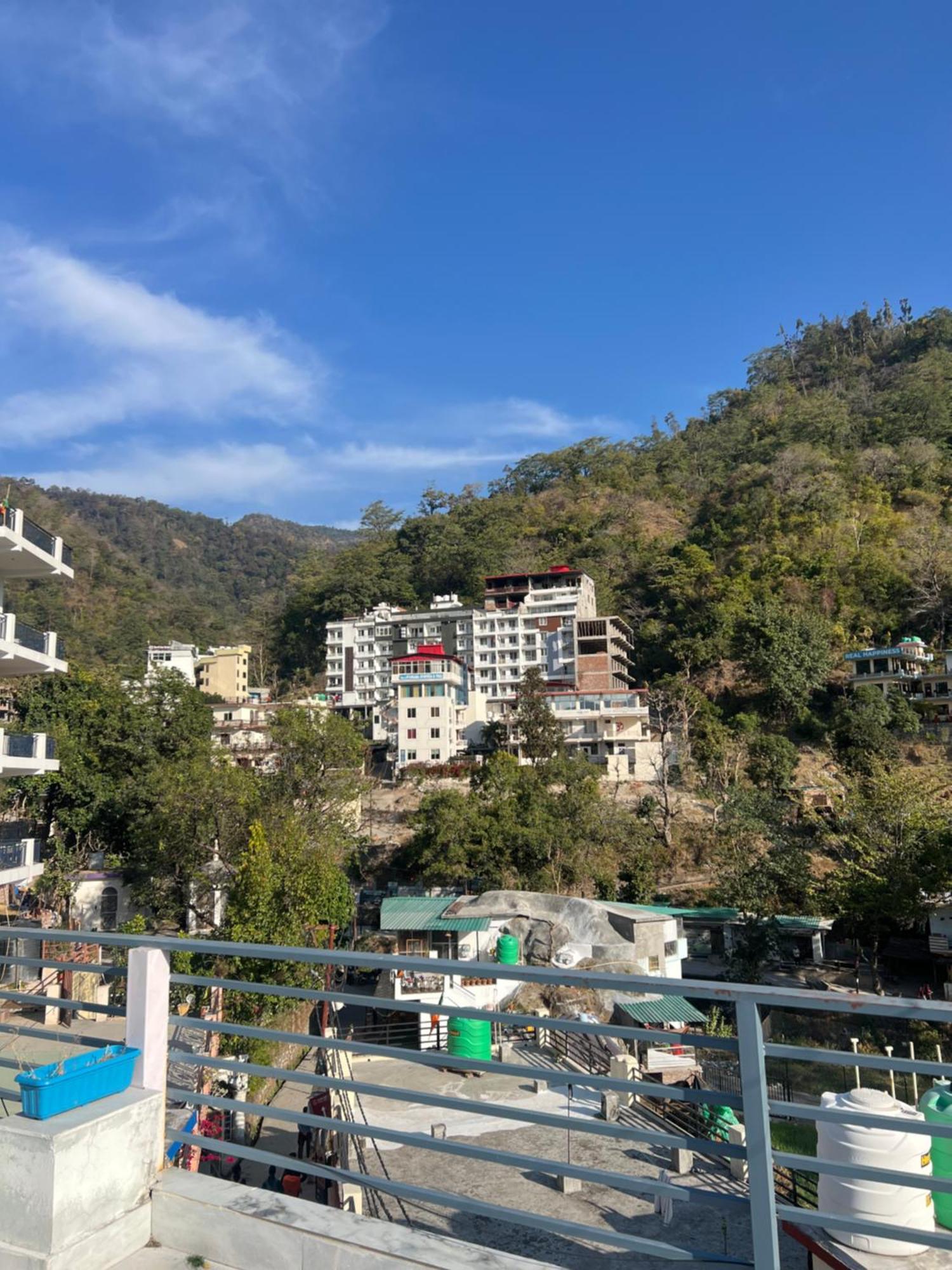 Blissfull Midsts Nature * Rishikesh