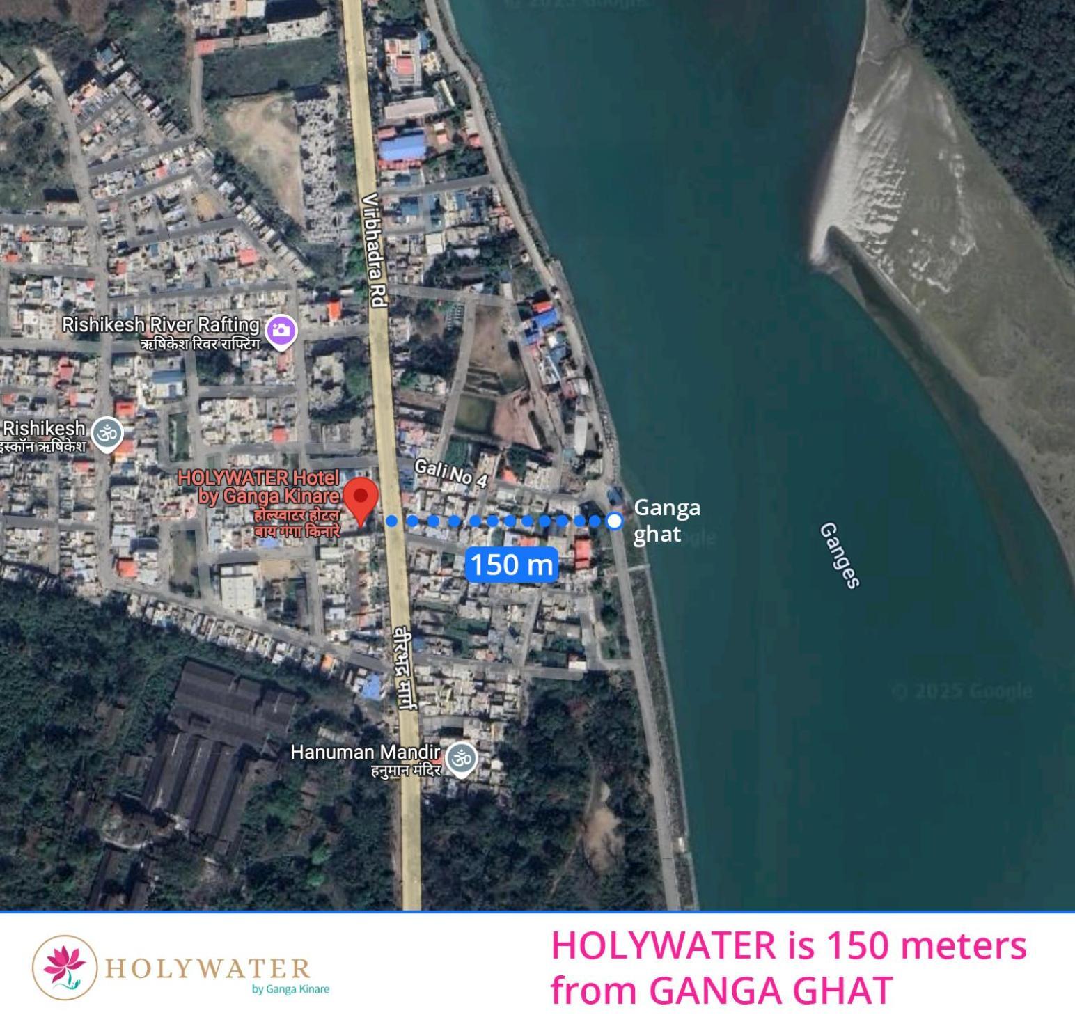 Holywater By Ganga Kinare #150 Mts From Ganga Ghat Hotel 3*