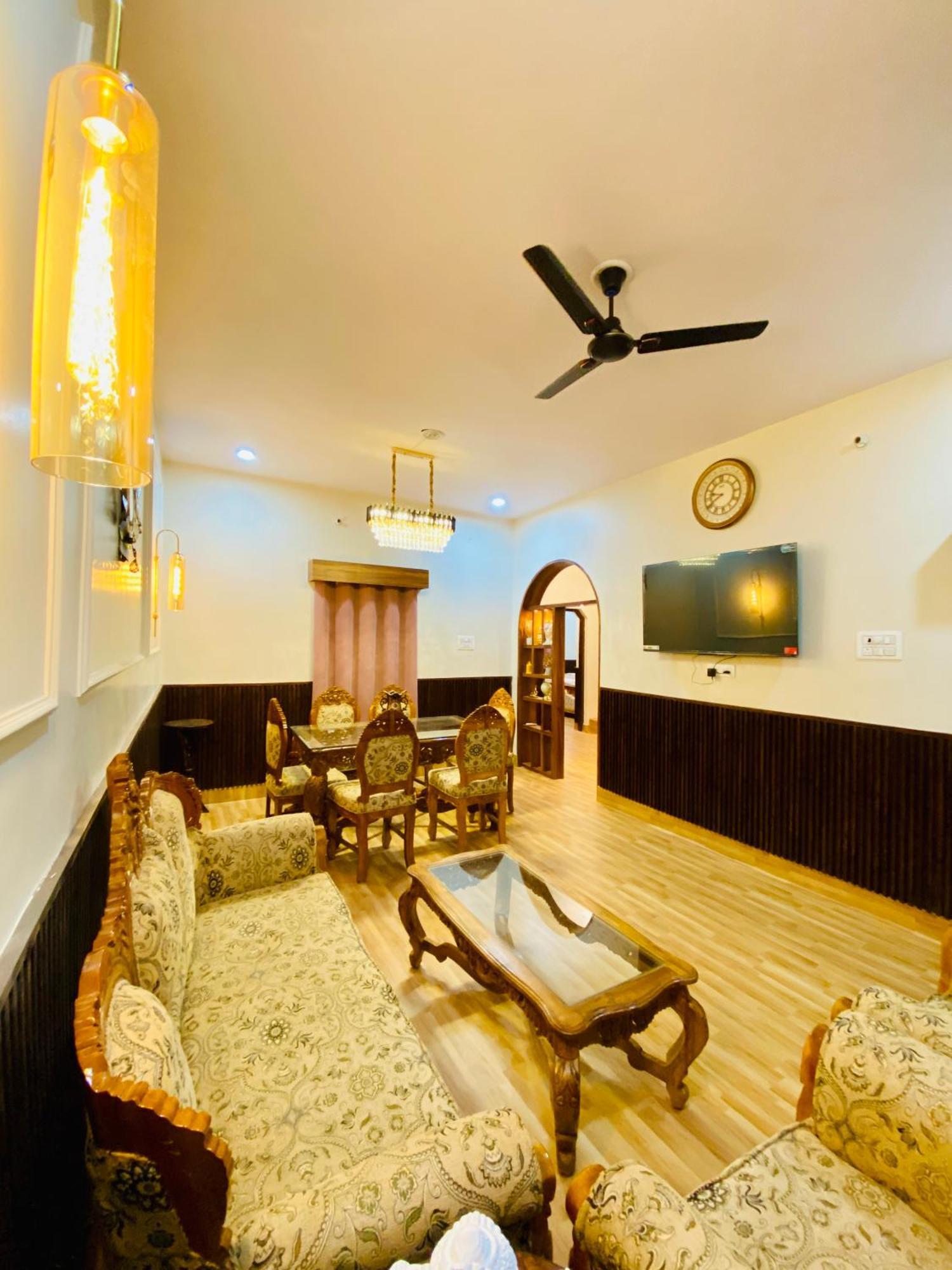 A Cozy In Rishikesh-the Figtree
