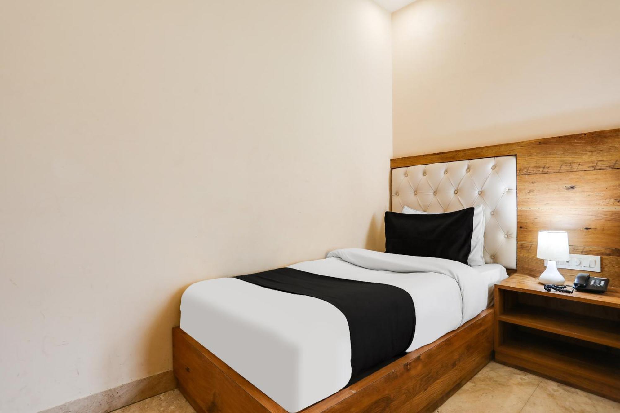 Super Townhouse Oak Tapovan Rishikesh