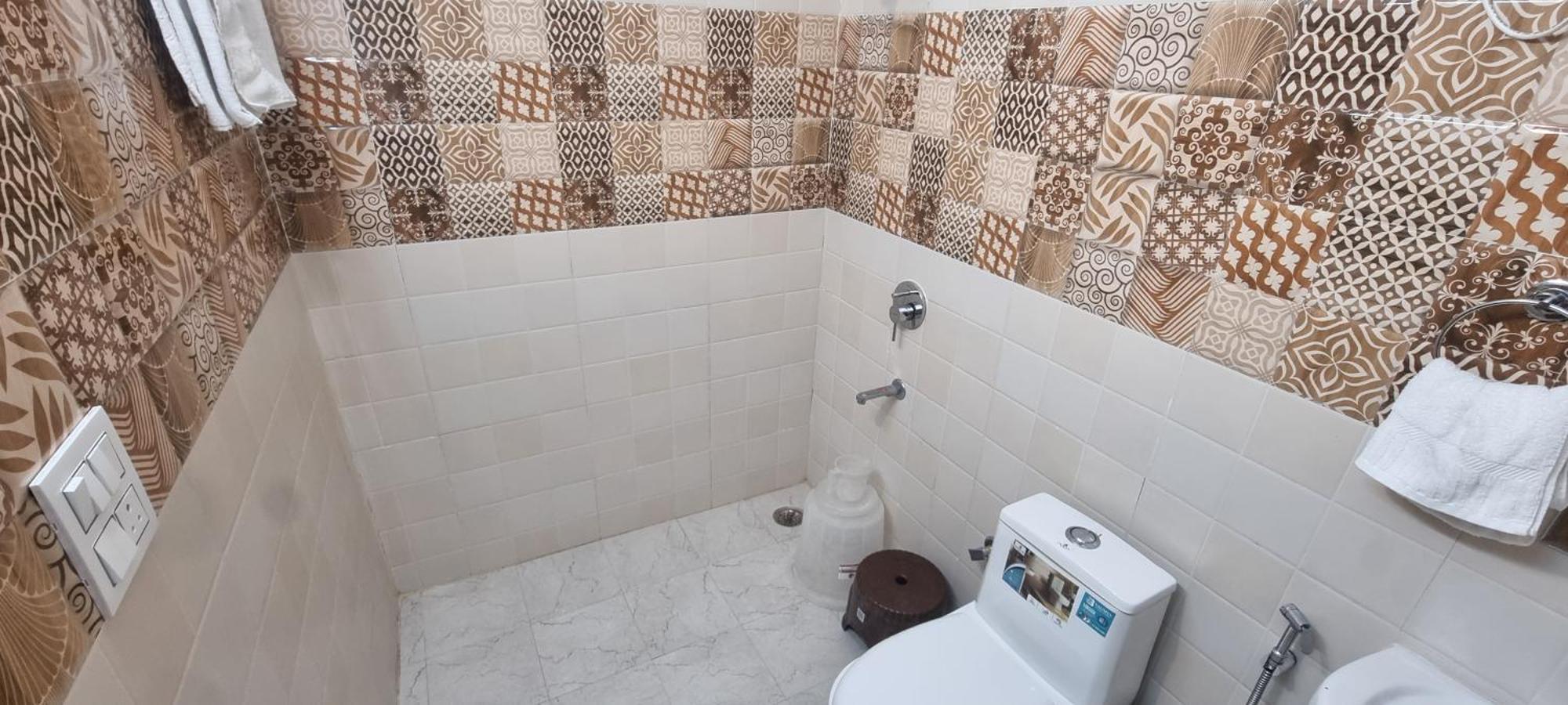Around Stays-house Of Tourists Hotel Rishikesh