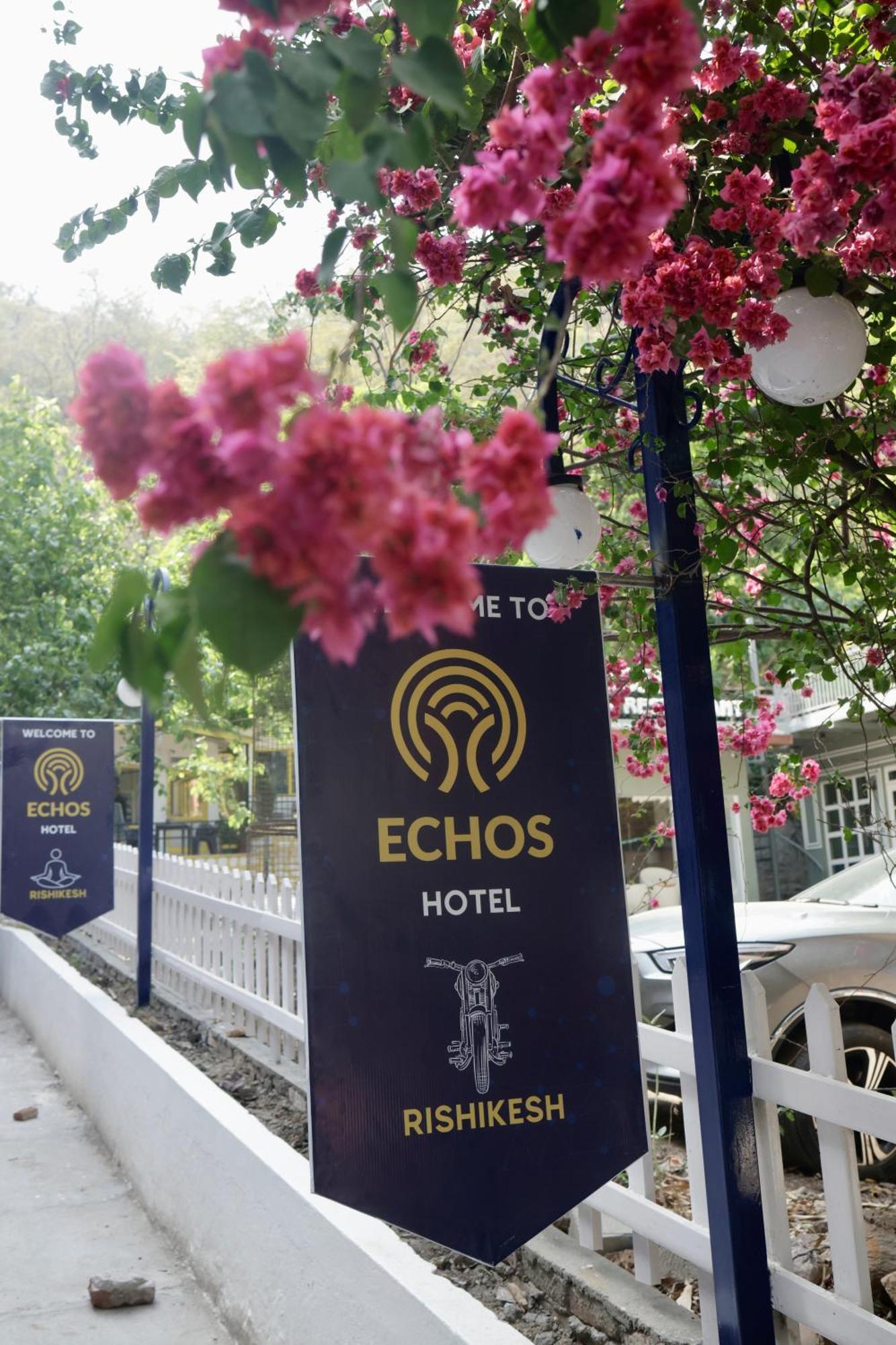 Echos Hotel *