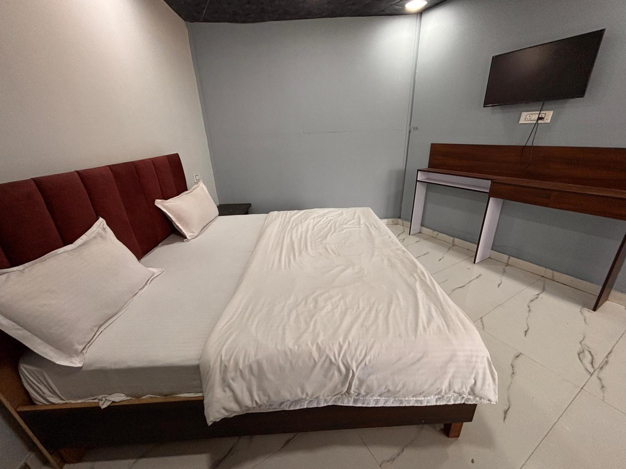 Dharohar Chandrabhaga Hotel 3*