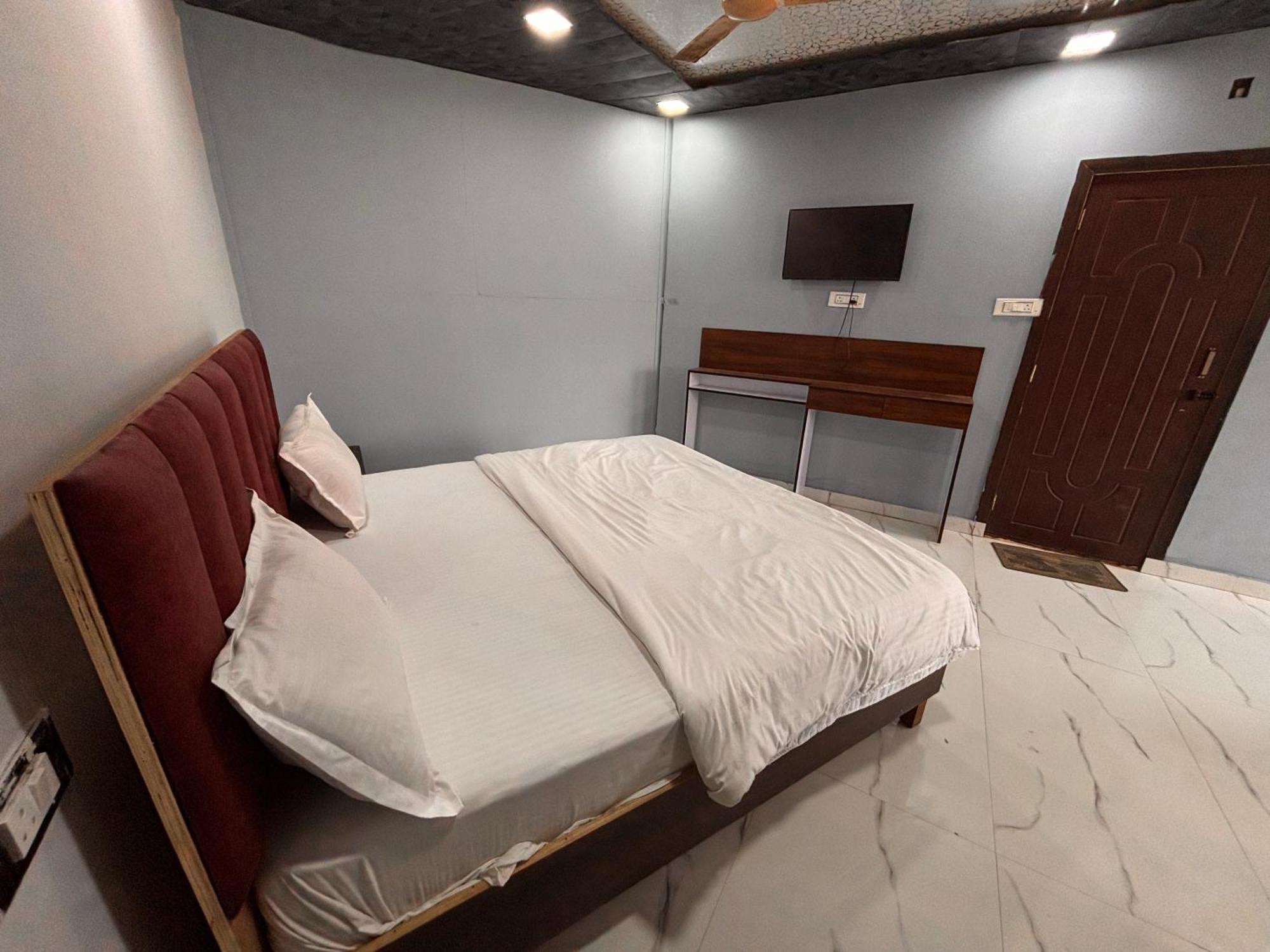 Hotel Dharohar Chandrabhaga