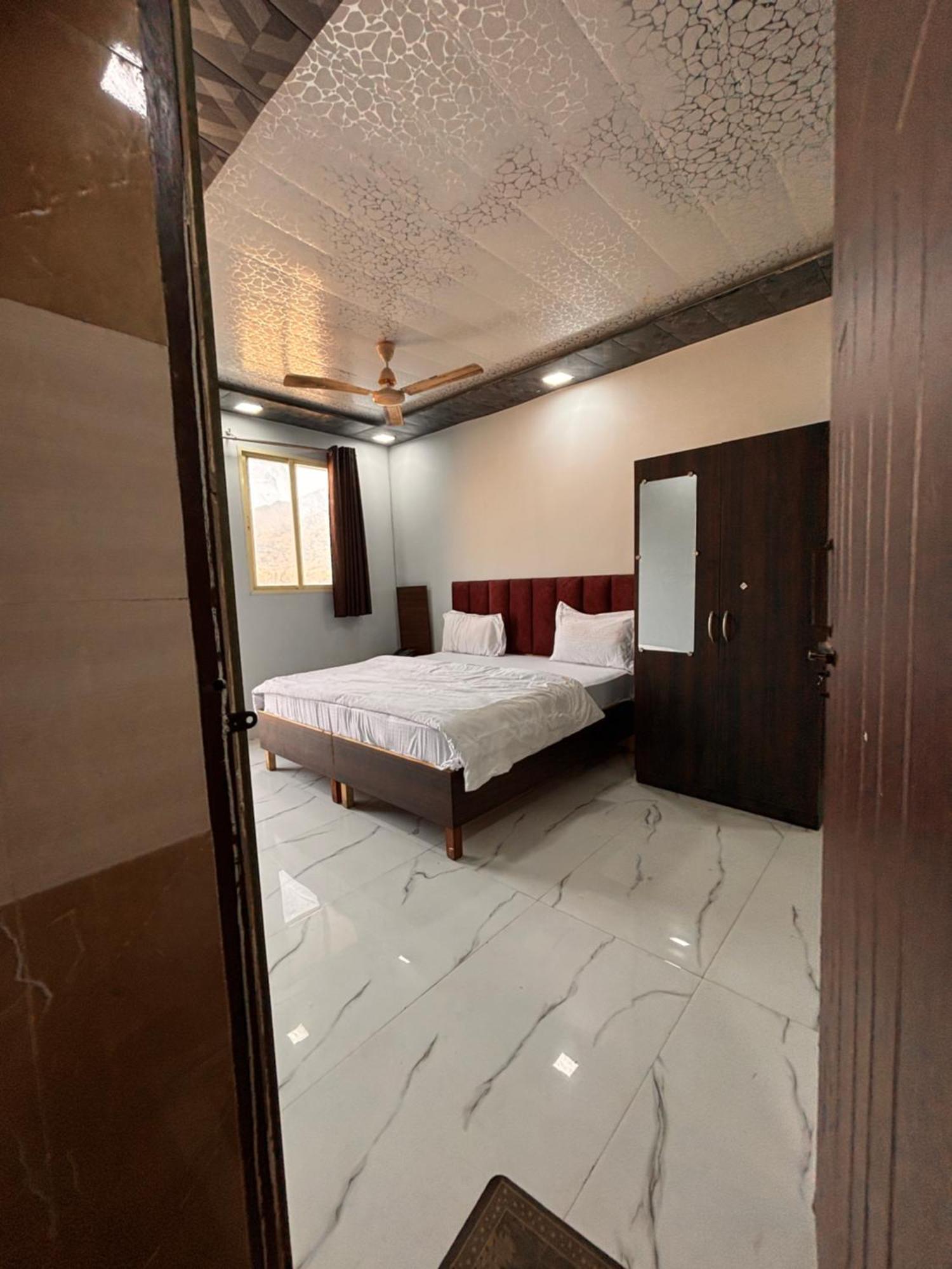 Dharohar Chandrabhaga 3*
