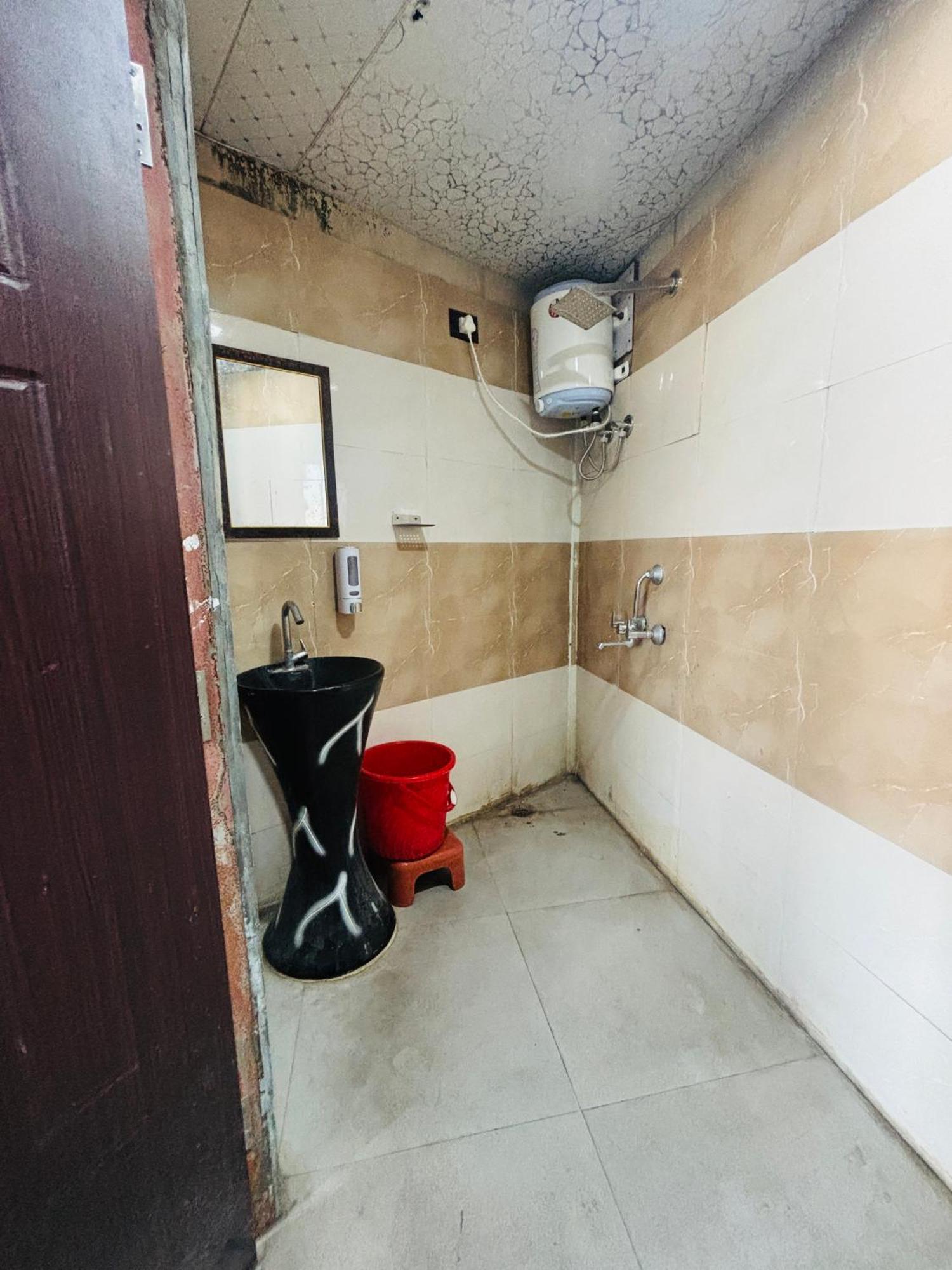Hotel Dharohar Chandrabhaga Rishikesh