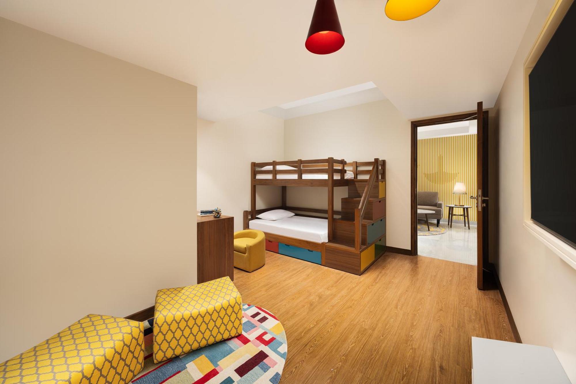 Aloha On The Ganges By Leisure Resort 4*