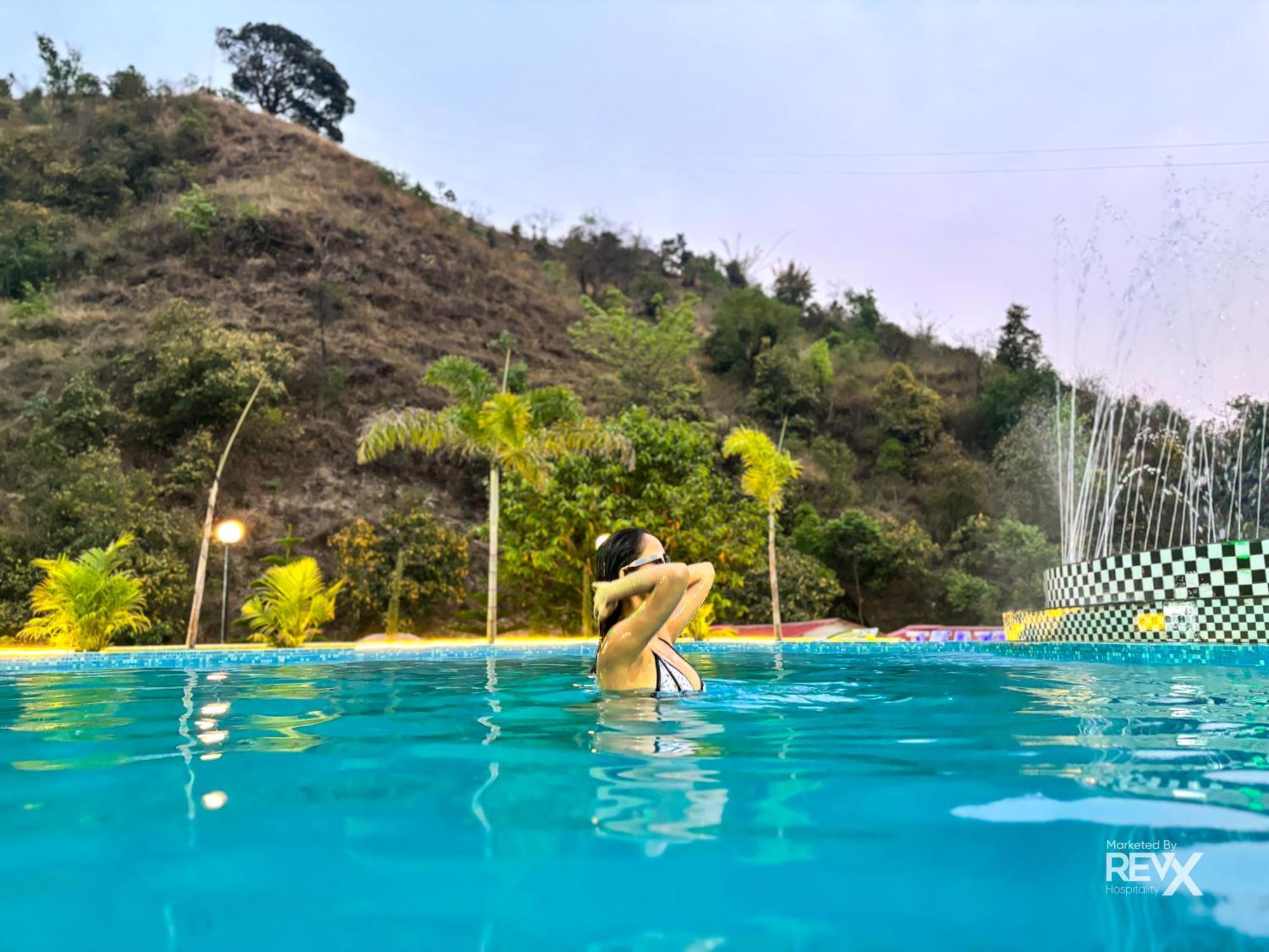 Resort Anandvan Jungle By Dev Group Of 4*