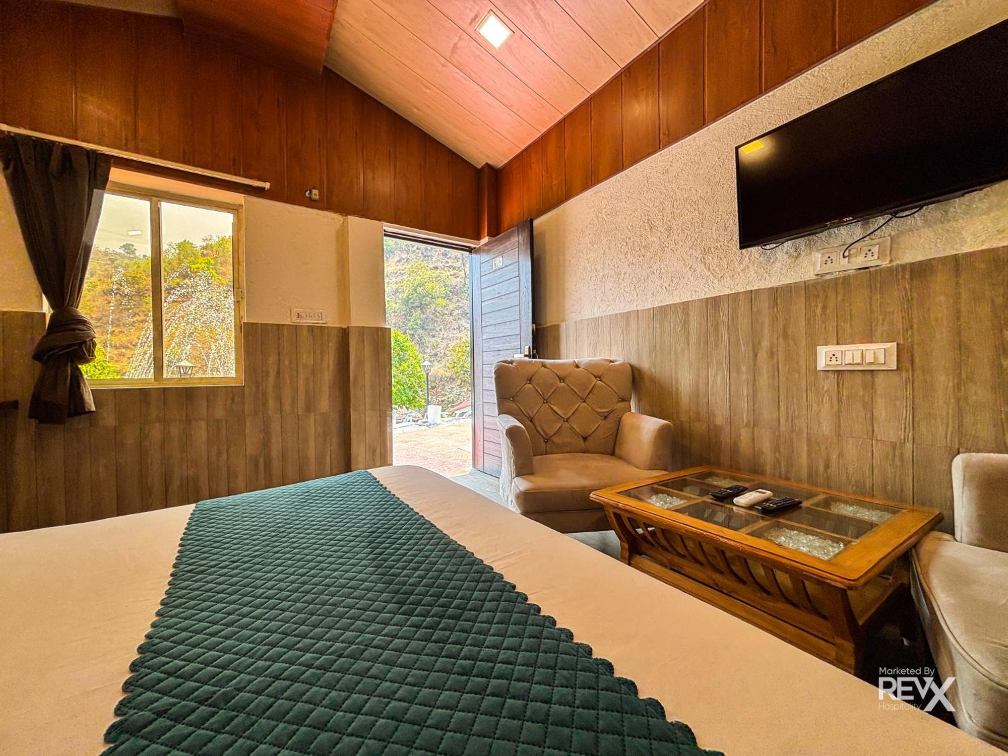 Anandvan Jungle By Dev Group Of 4*