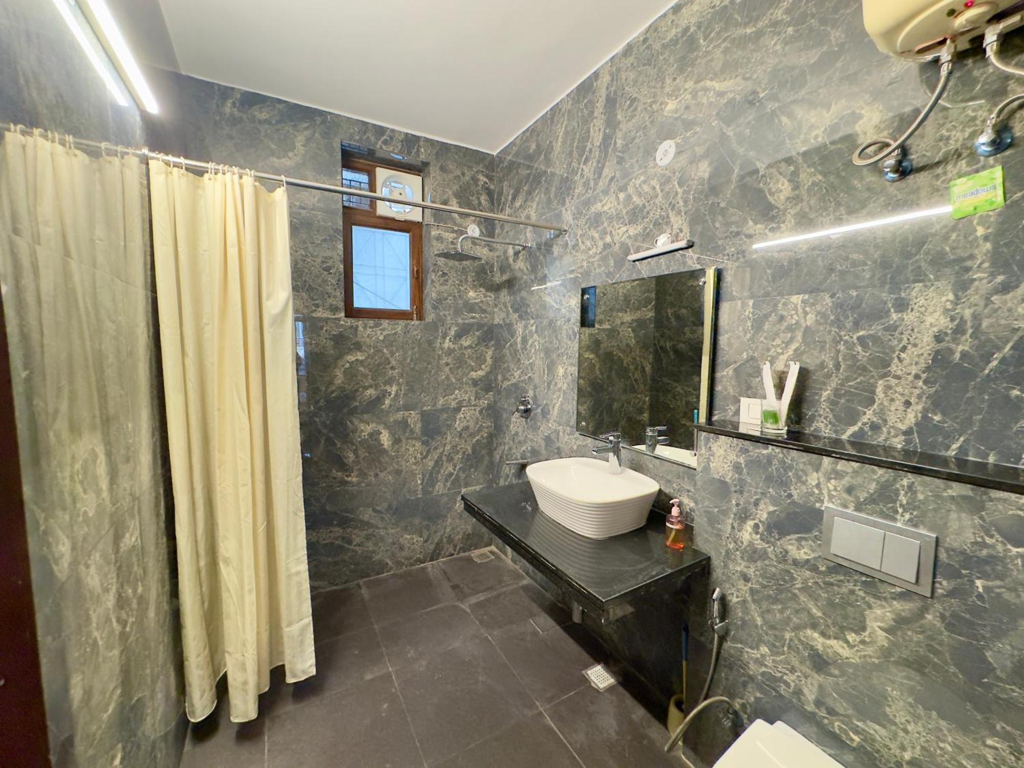 Atreya Boutique Lodge Rishikesh