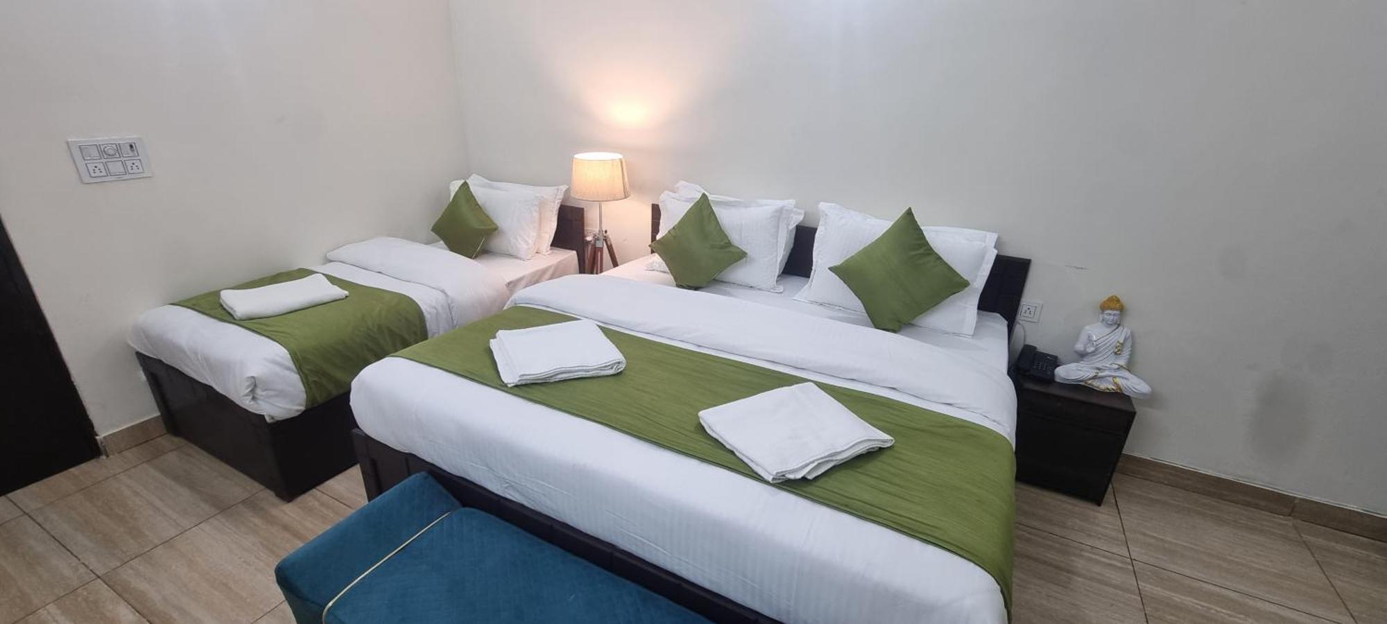 Hotel Around Stays-house Of Tourists Rishikesh