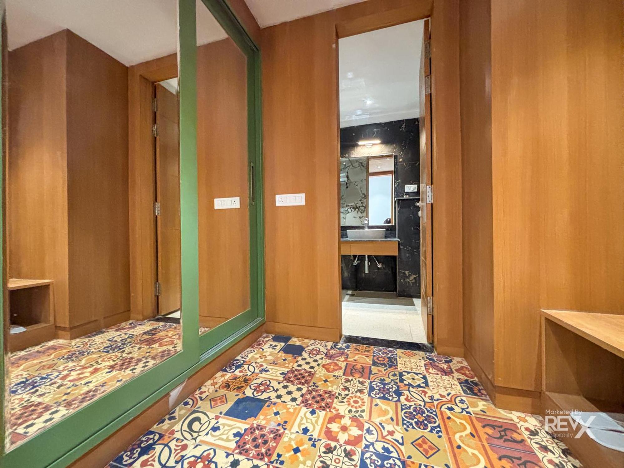 Hotel Oak Leaf Rishikesh