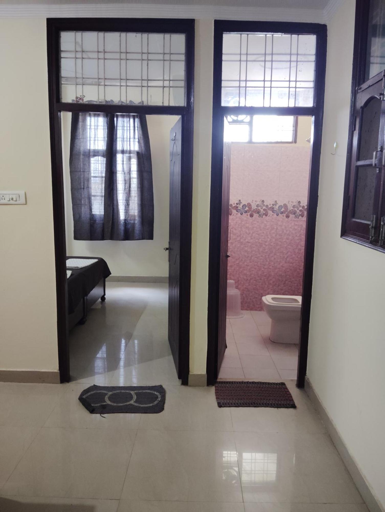 Yog Kul - Premium 2 Rishikesh