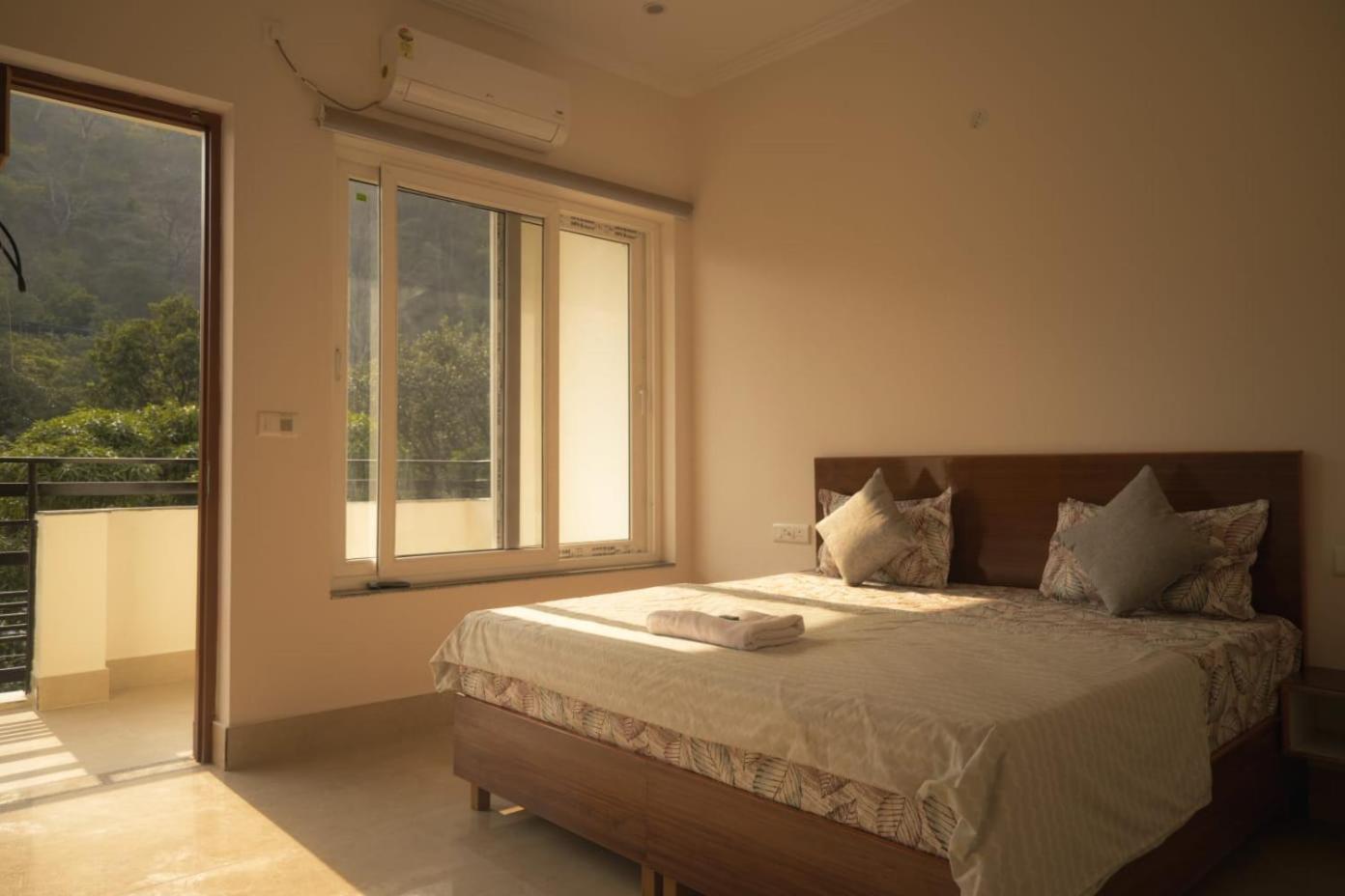 Mount Valley Mama Hotel 2*