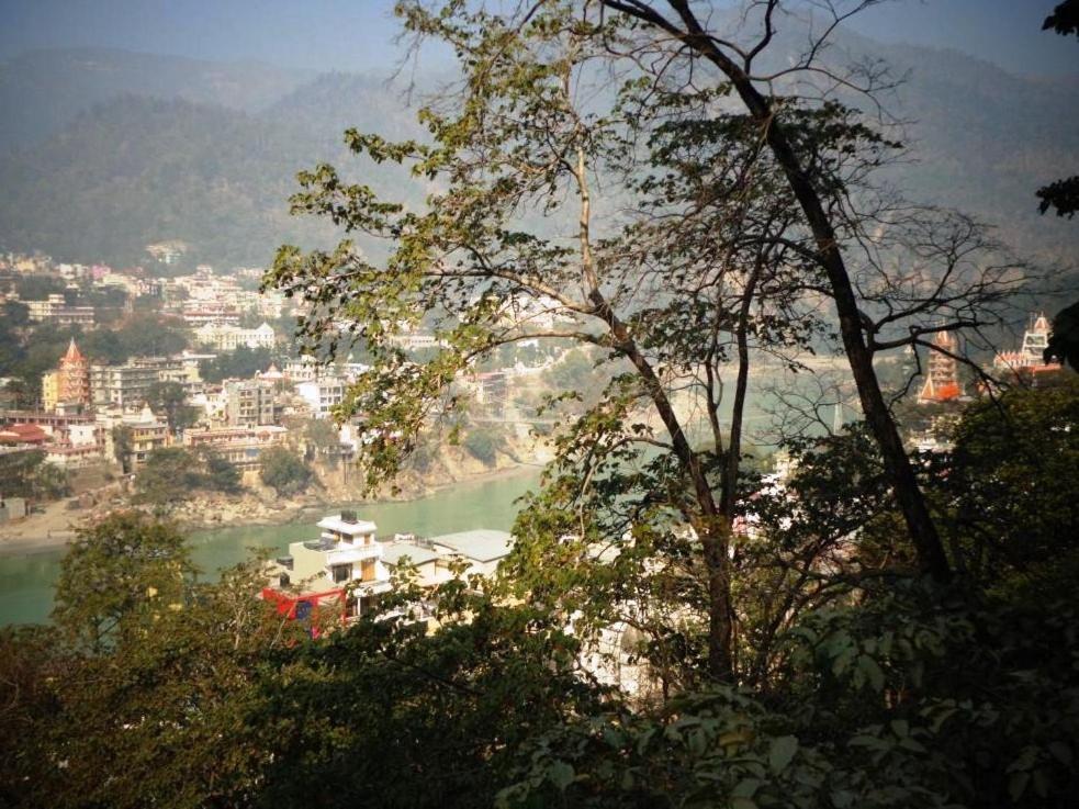 Ayushman Guest house
