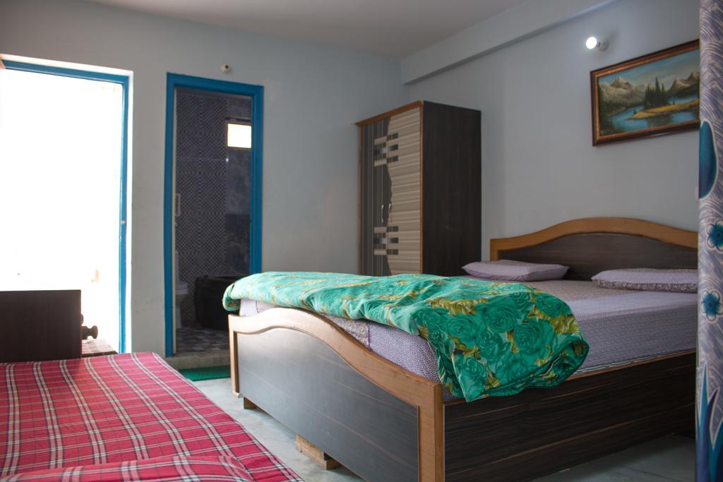 Hotel Golden Crown Laxman Jhula Hotel 2*