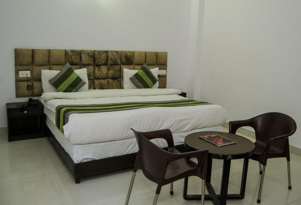 Rishikesh Inn By One Hotels