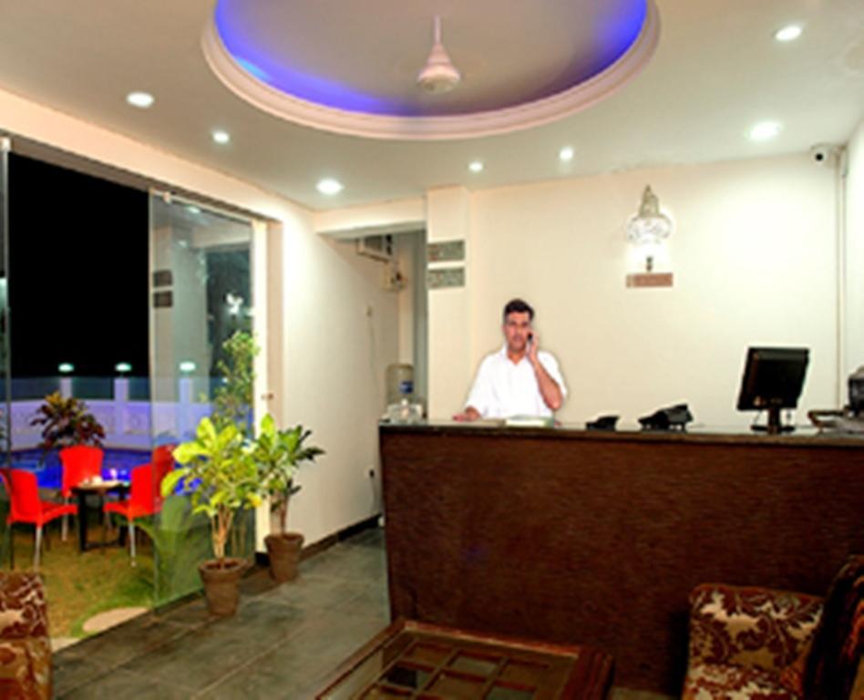 Rishikesh Inn By One Hotels