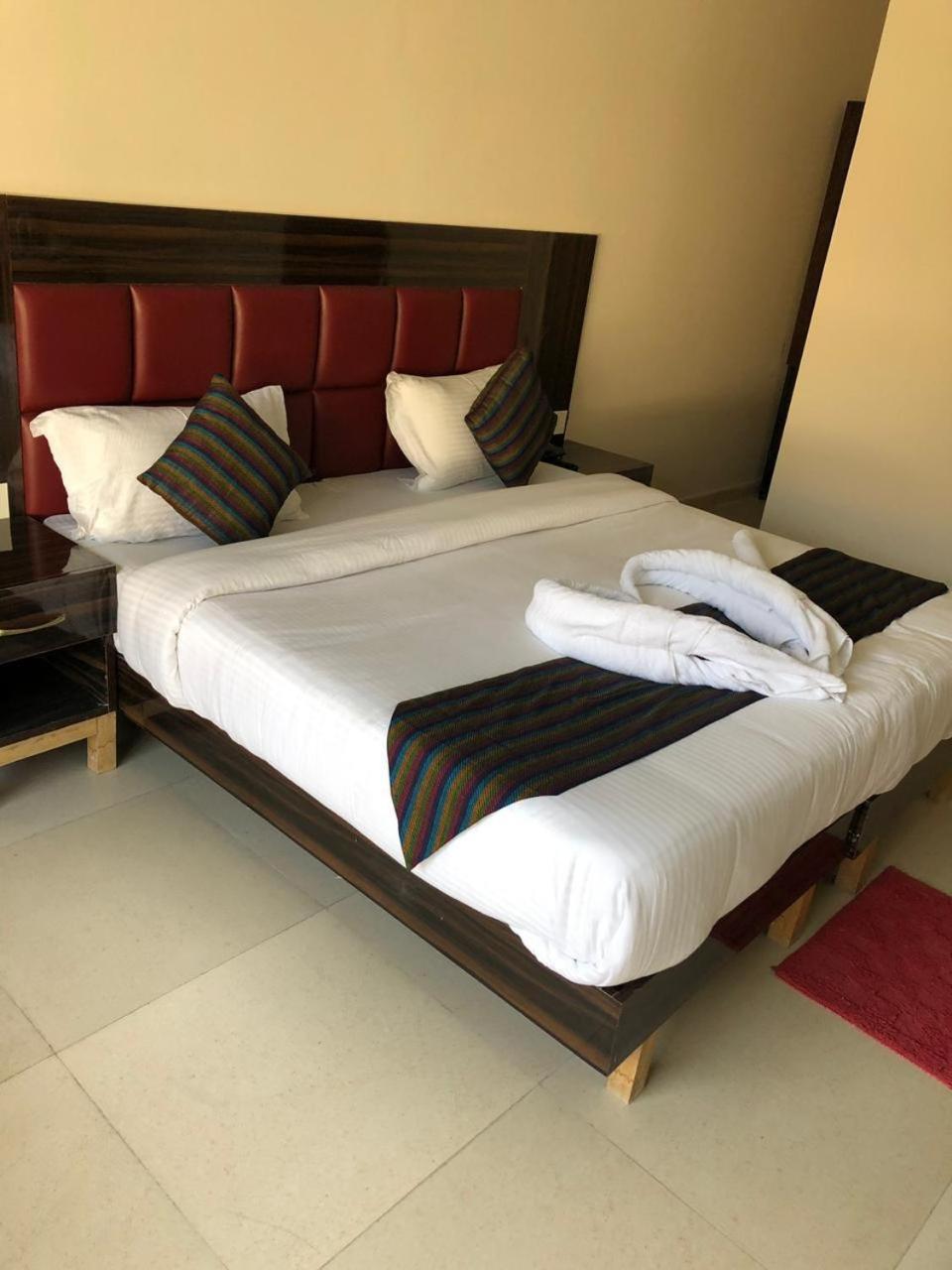Grand 3* Rishikesh