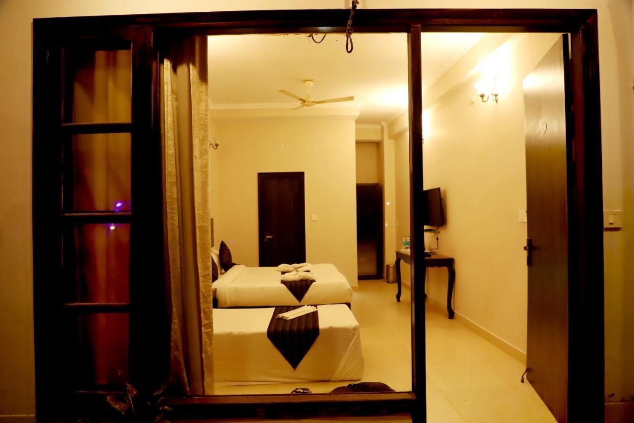 Grand Hotel 3*