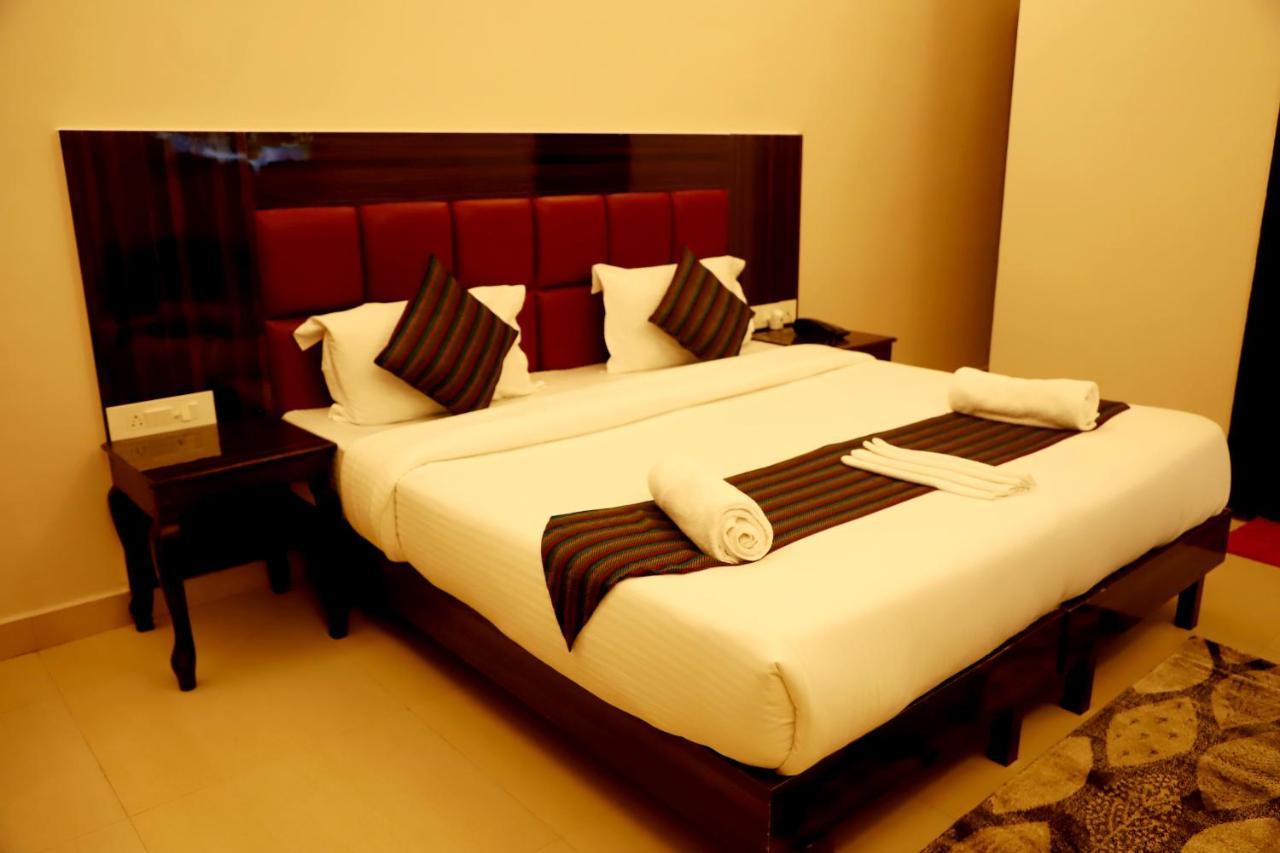 Grand 3* Rishikesh