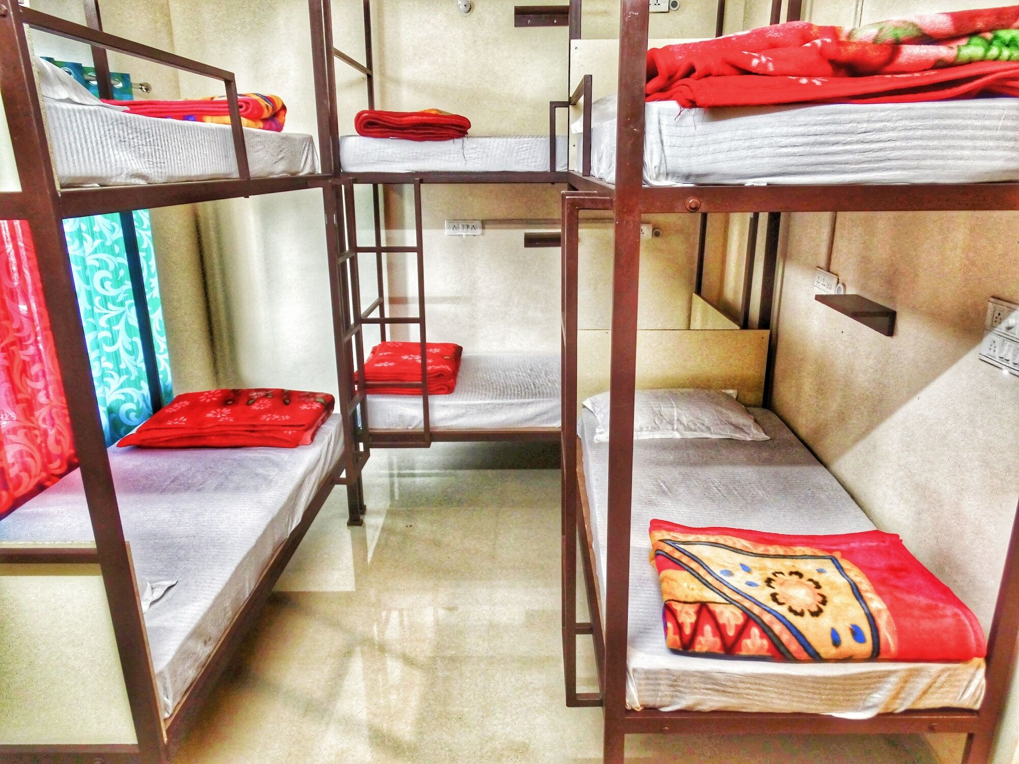 Cozy Beds Hostel