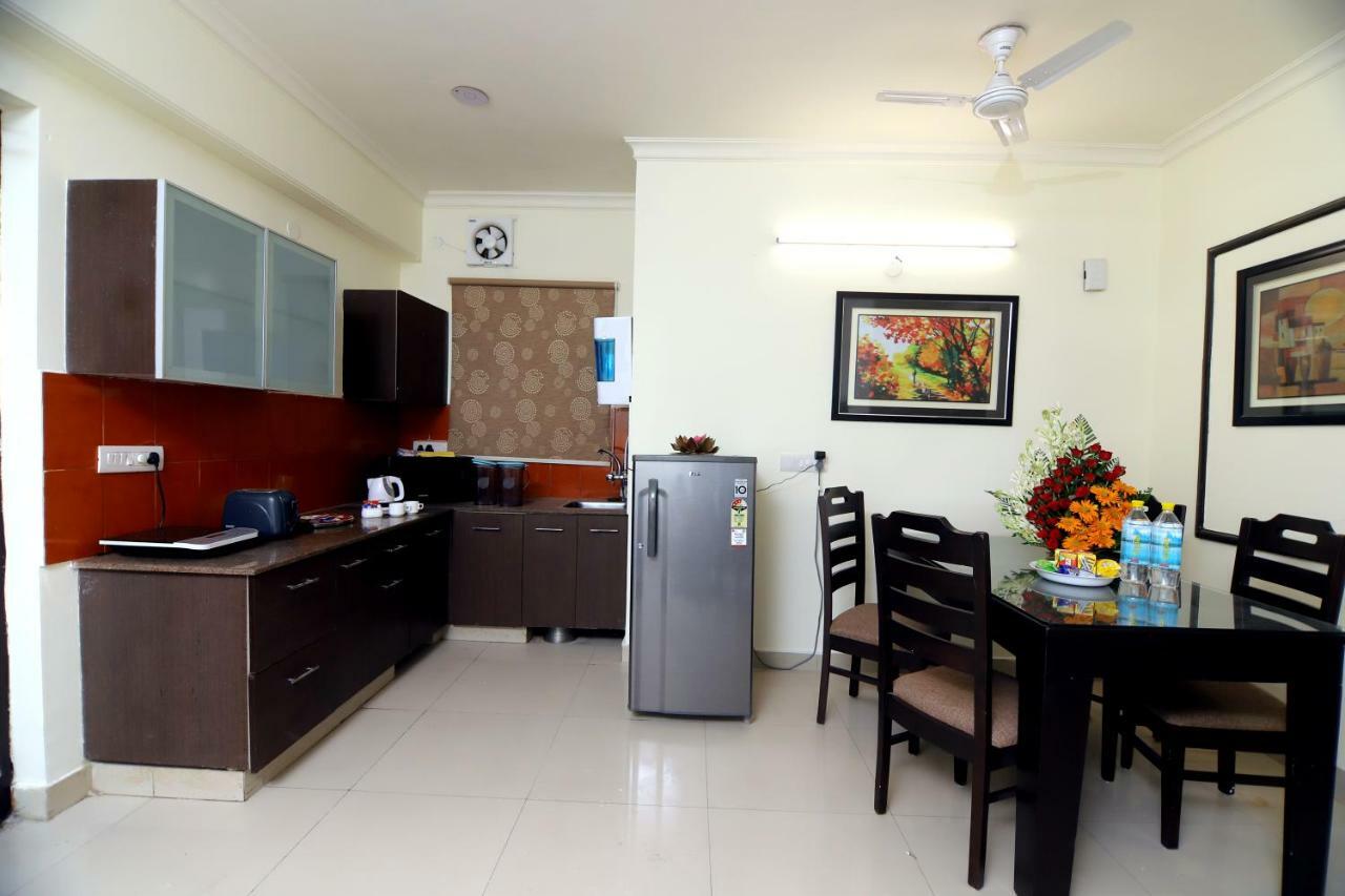 Luxury Aloha Apartments Apartment