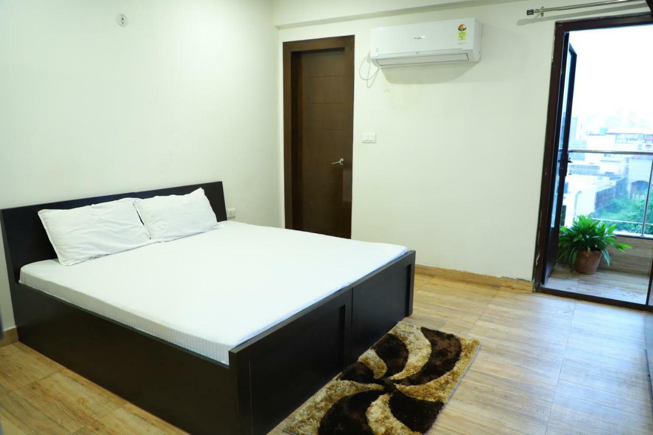 Shivoham Yoga Retreat * Rishikesh
