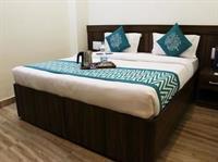 Oyo Premium Tapovan 1 3*