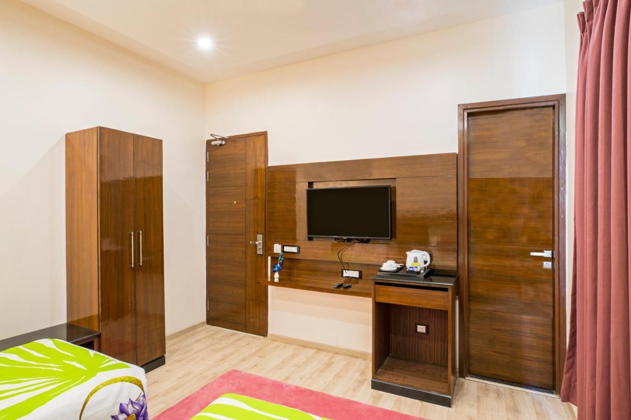 Regenta On The Ganges Rishikesh Hotel