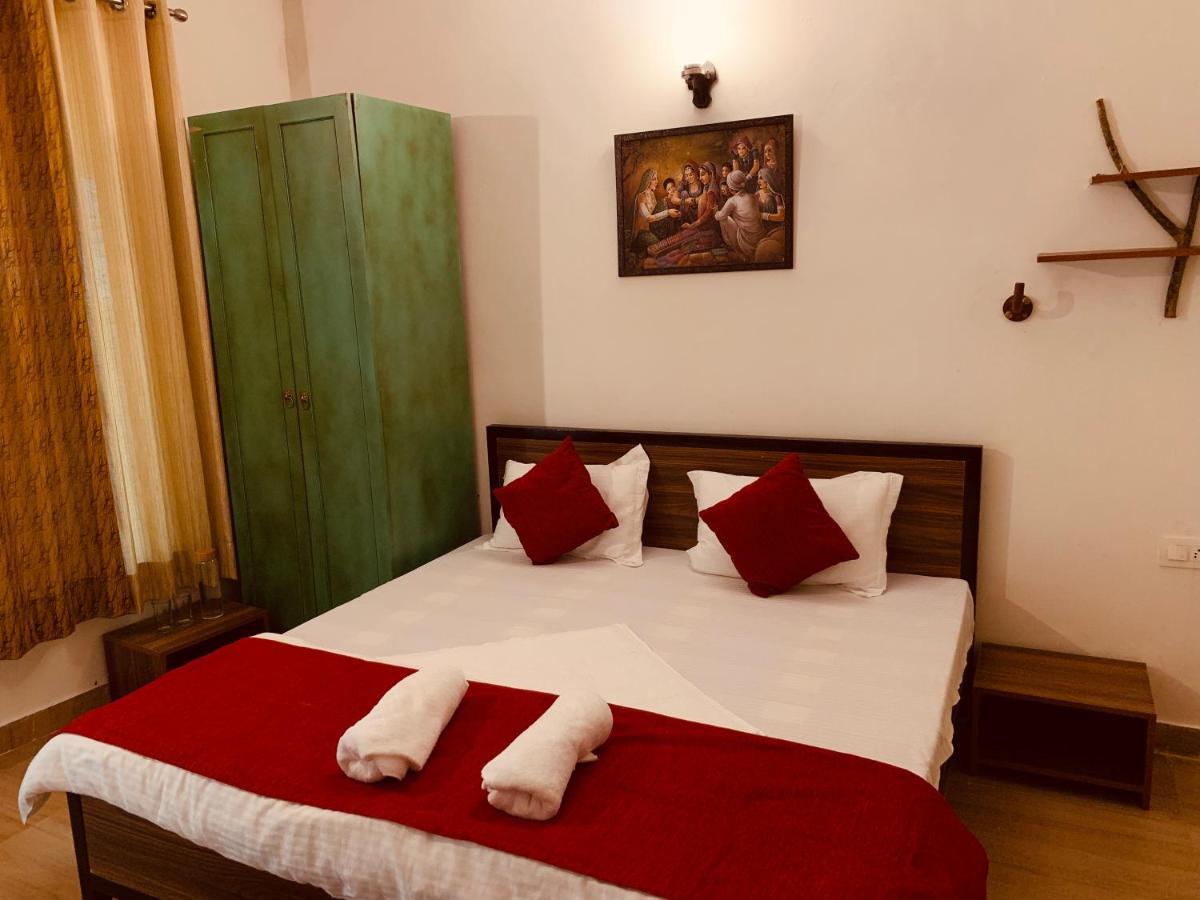 Ganga Yog Retreat By Yog Gurukul Hotel