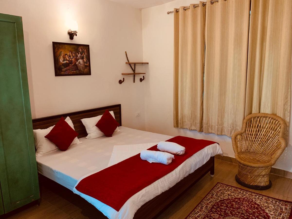 Ganga Yog Retreat By Yog Gurukul Hotel 3*