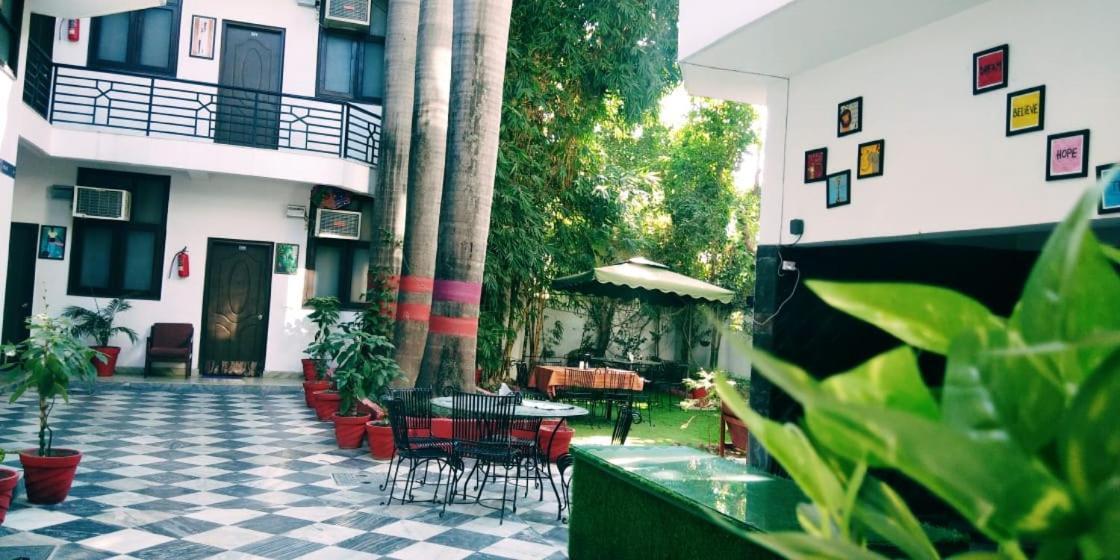 Kailasa By Reet Hostel