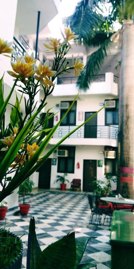 Hostel Kailasa By Reet Rishikesh