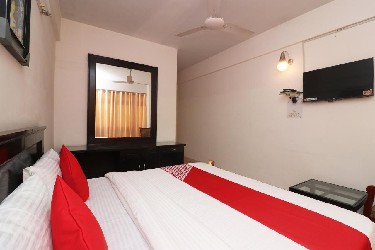 Hotel Capital O 27980 Inderlok 3*