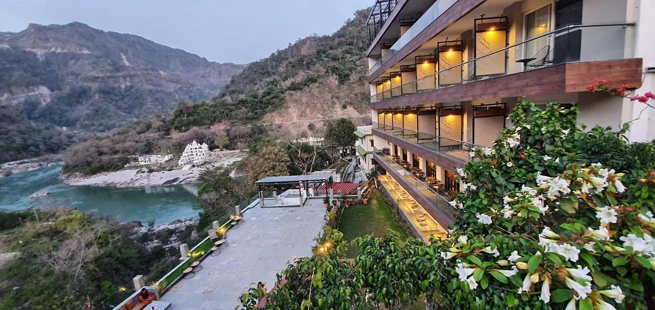 Essential Hotels for River Rafting in Rishikesh Stays